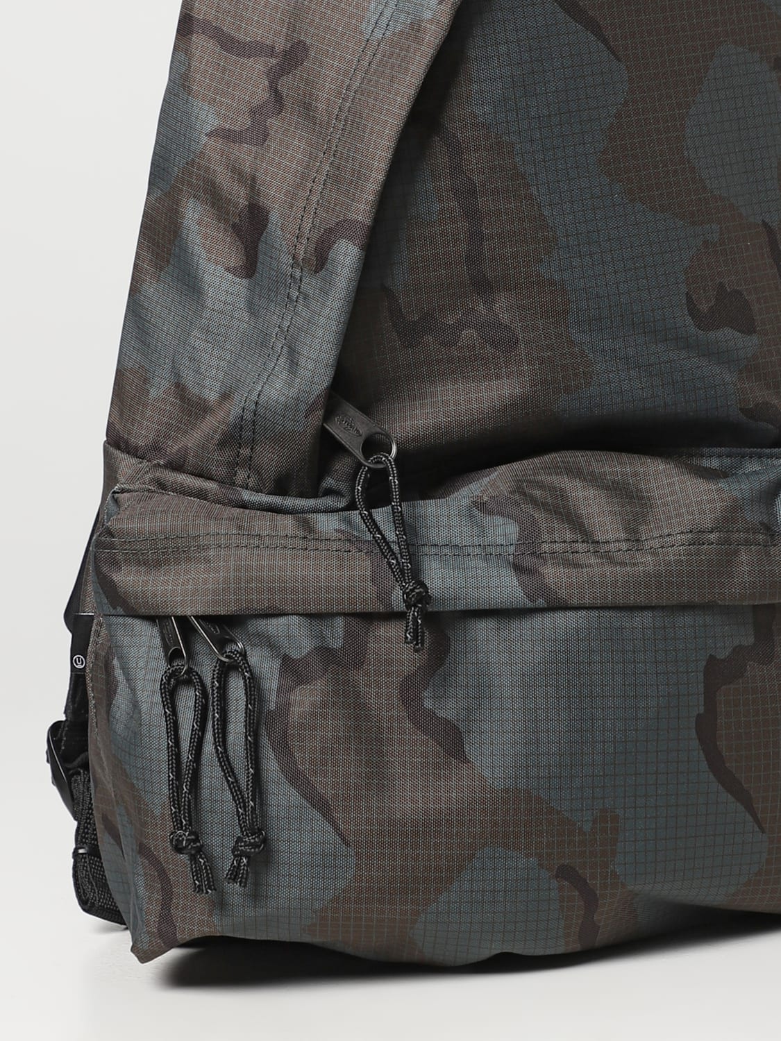 Veronderstelling Zich afvragen fluctueren EASTPAK: backpack for man - Green | Eastpak backpack EK0A5BCT online on  GIGLIO.COM
