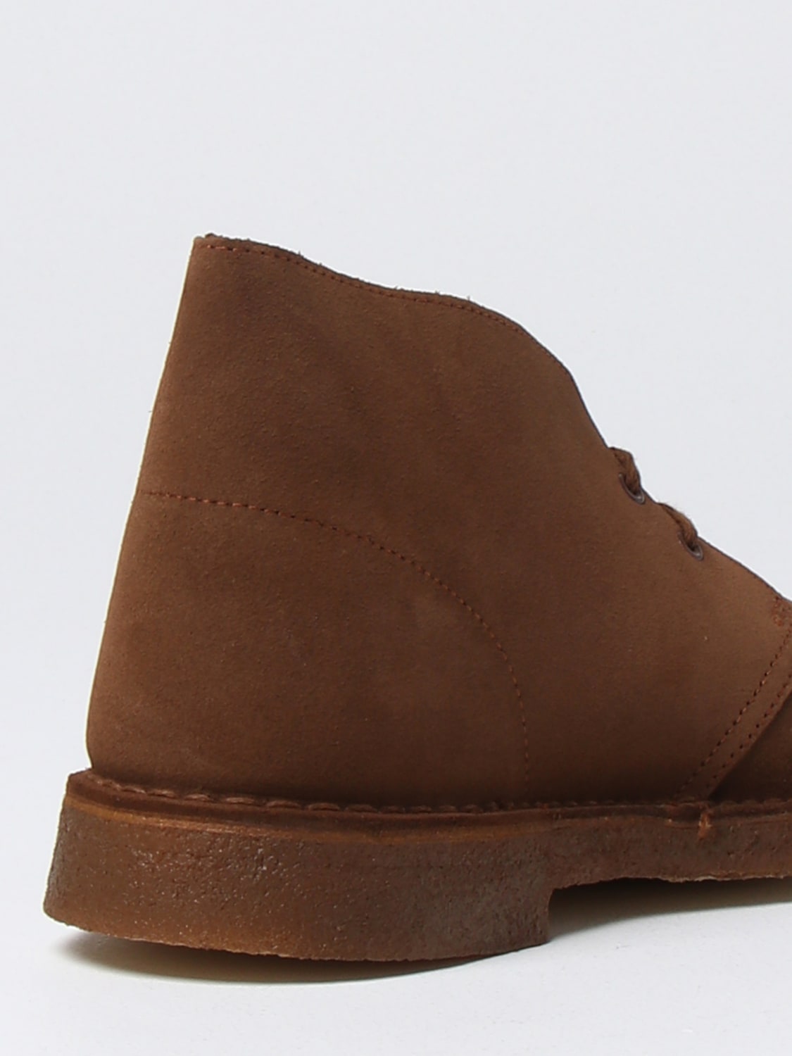 Dakloos Verdeelstuk Klokje CLARKS ORIGINALS: chukka boots for man - Colonial | Clarks Originals chukka  boots 26138230 online on GIGLIO.COM