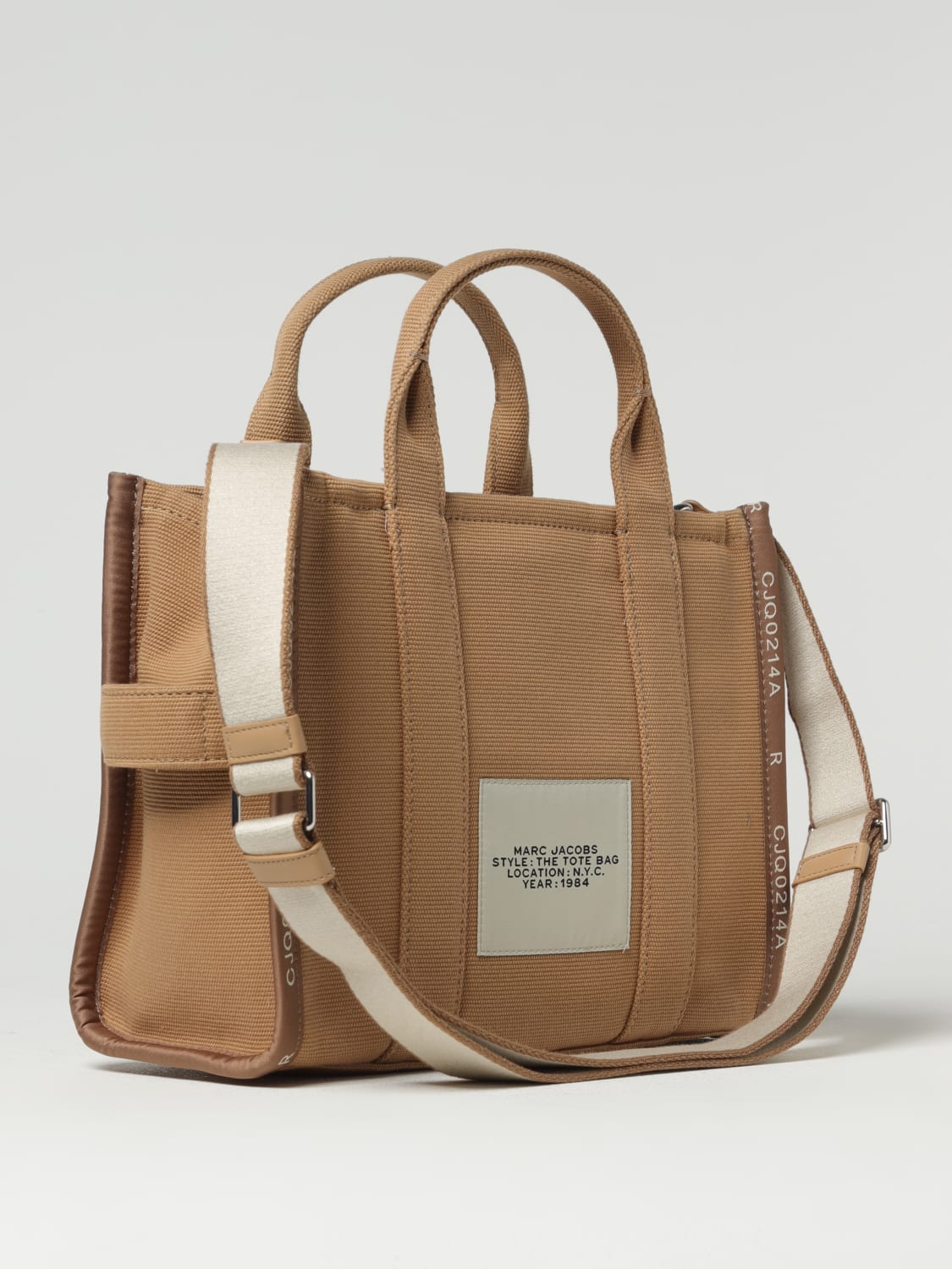 Thoughts on this Marc jacobs tote? : r/handbags