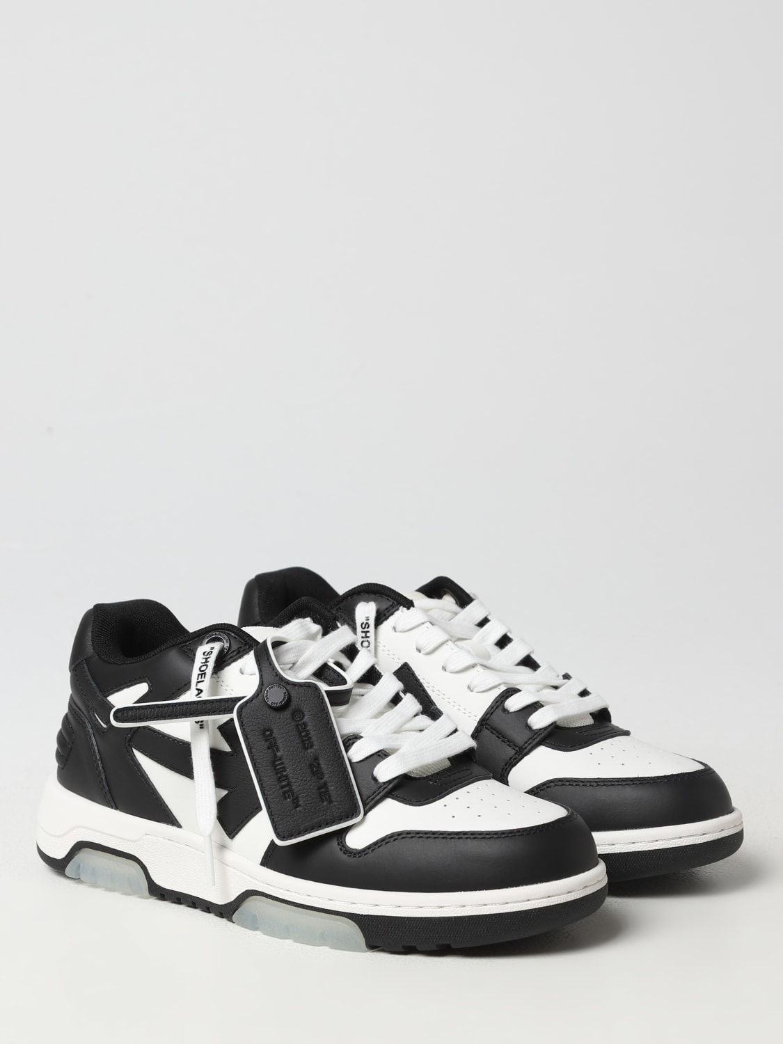 Out Of Office Leather Sneakers in Black - Off White