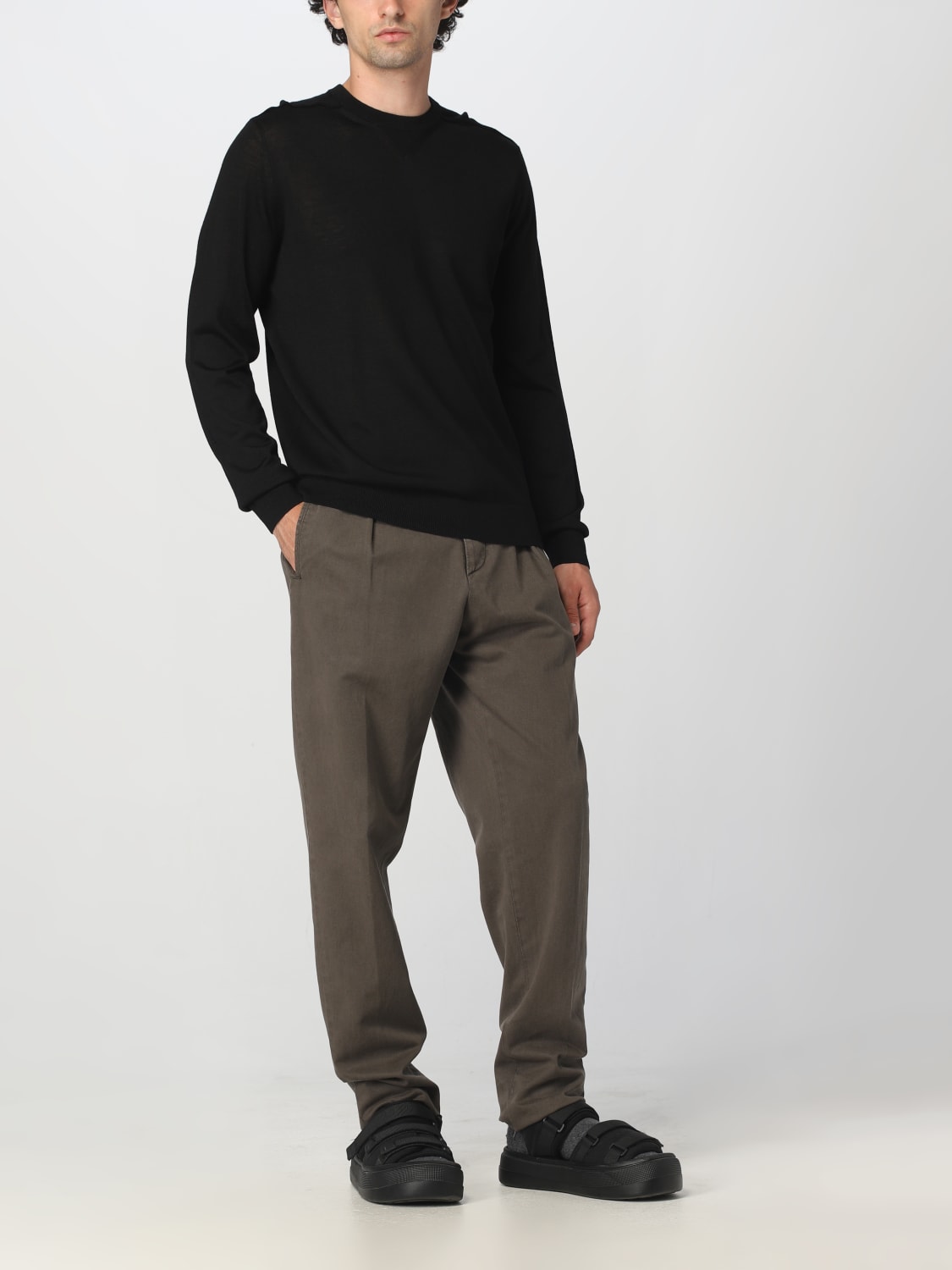 EMPORIO ARMANI：セーター メンズ - ブラック | GIGLIO.COMオンライン