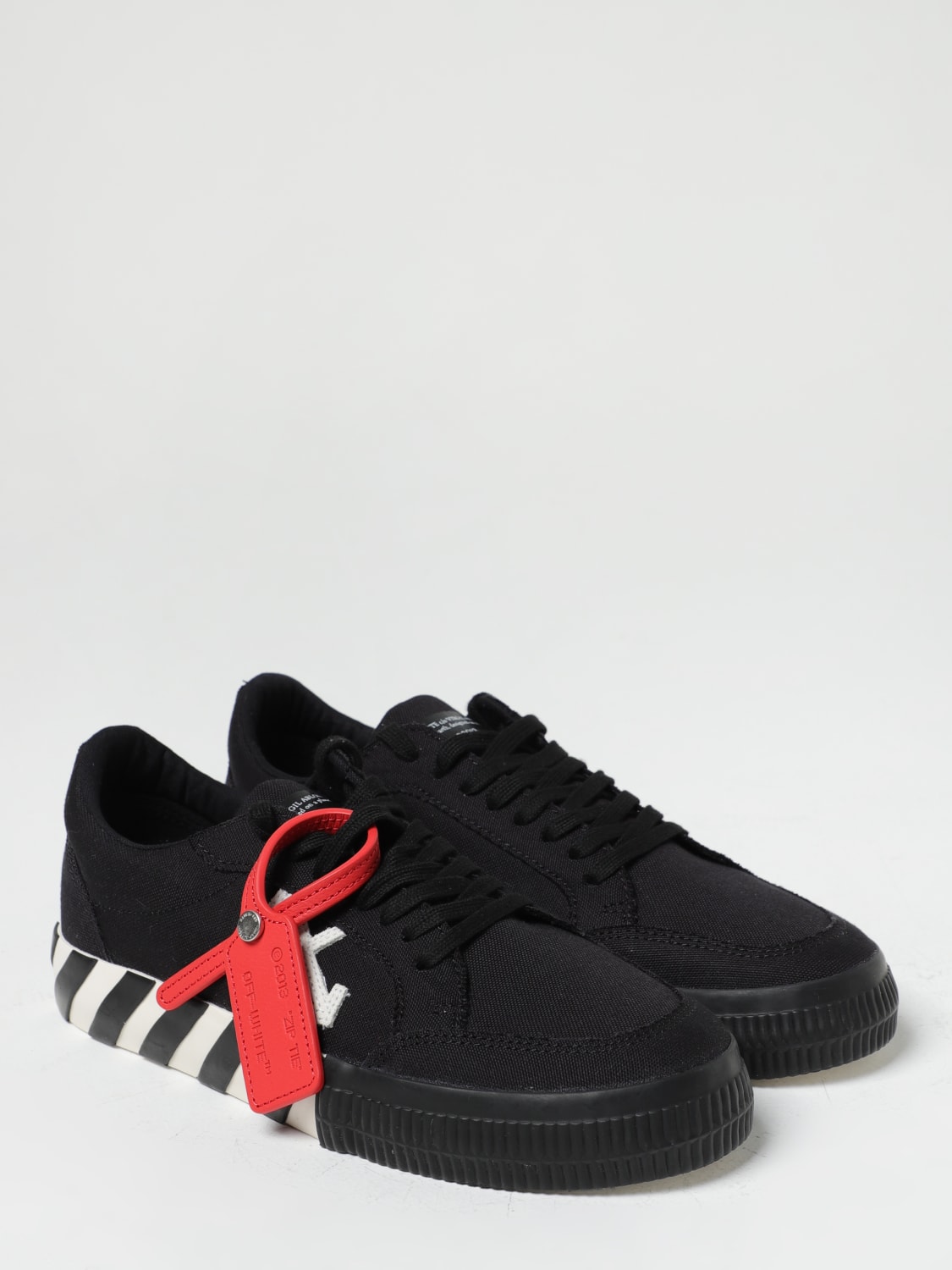 Men's Luxury Sneakers - Vulcanized Canvas Sneakers Off-White in black suede