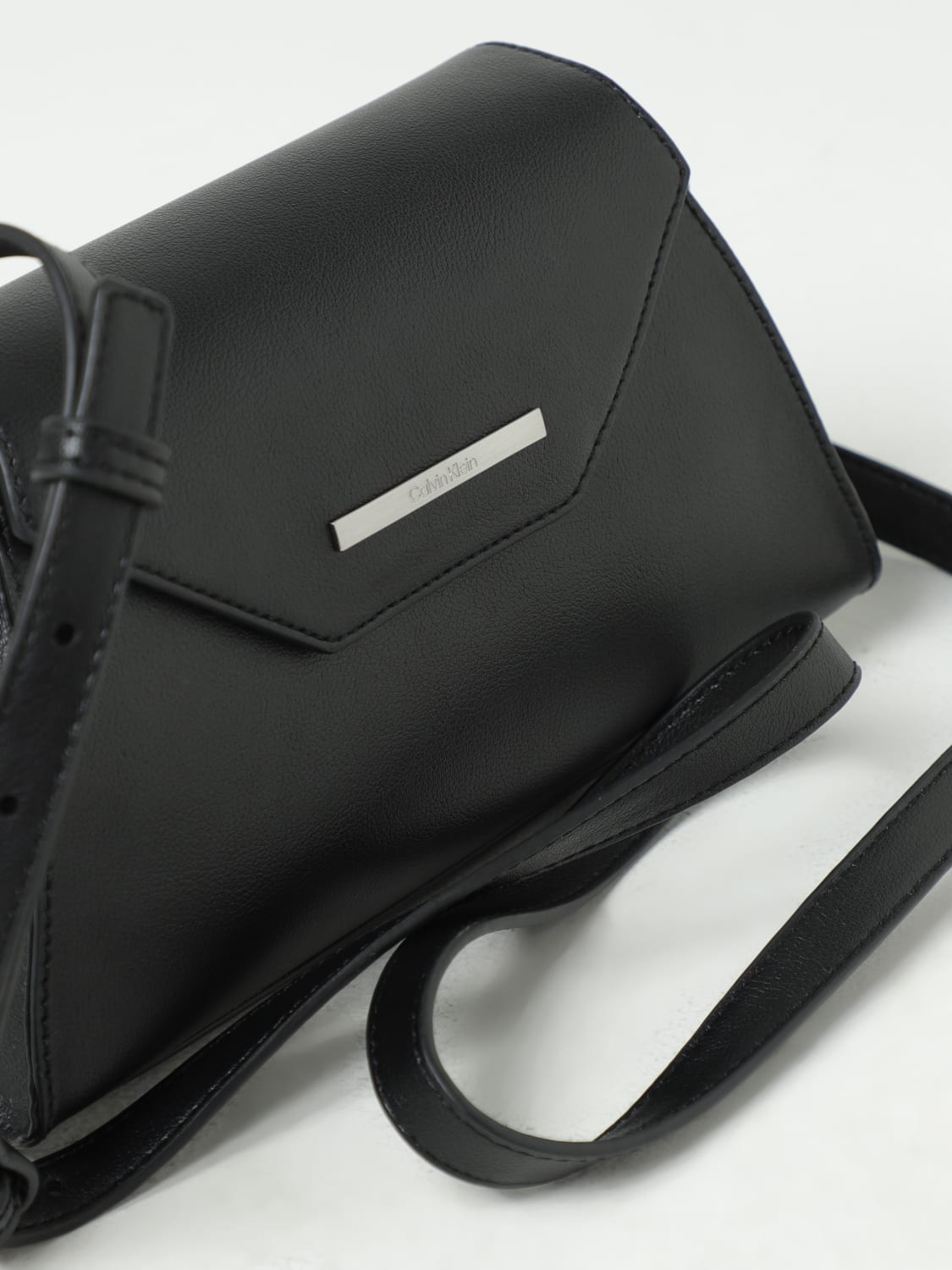 Calvin Klein Jeans - Cross body bag