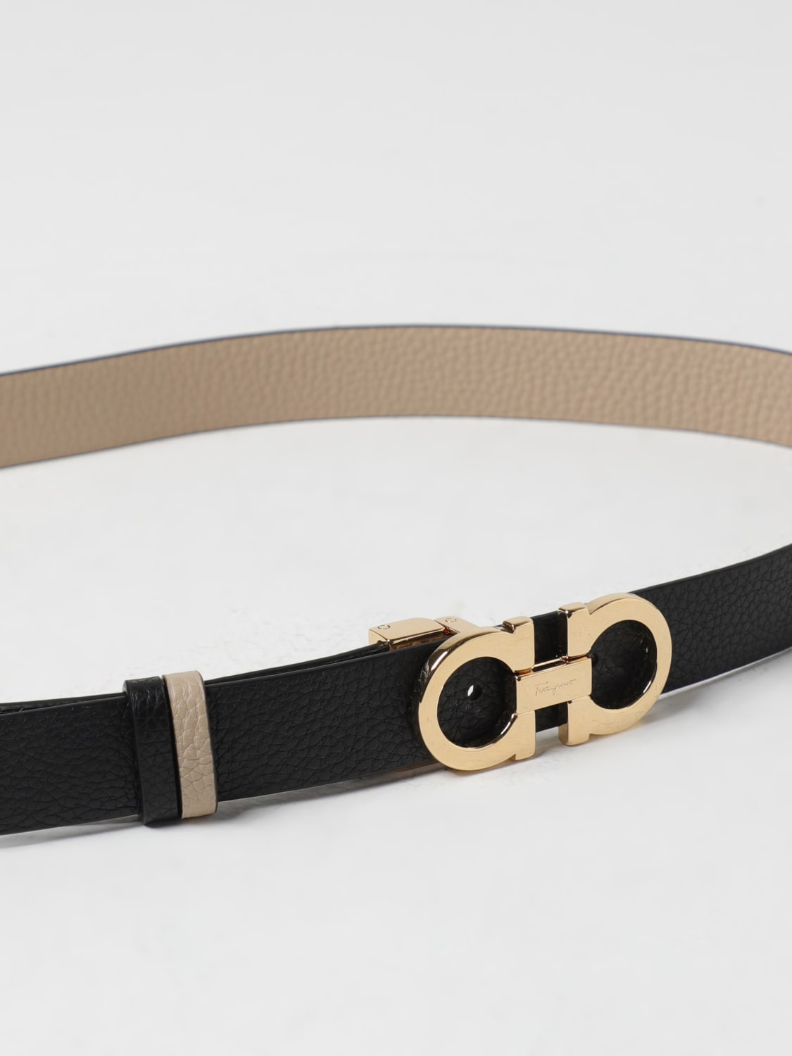 Ferragamo Black grained leather belt