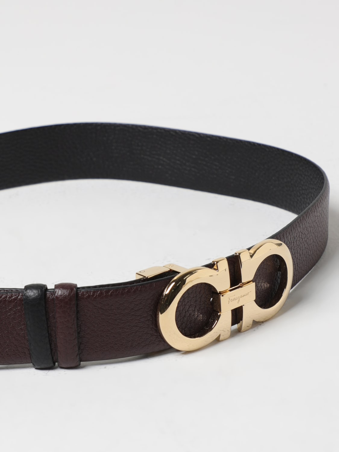 Gancini Reversible Leather Belt in Brown - Ferragamo