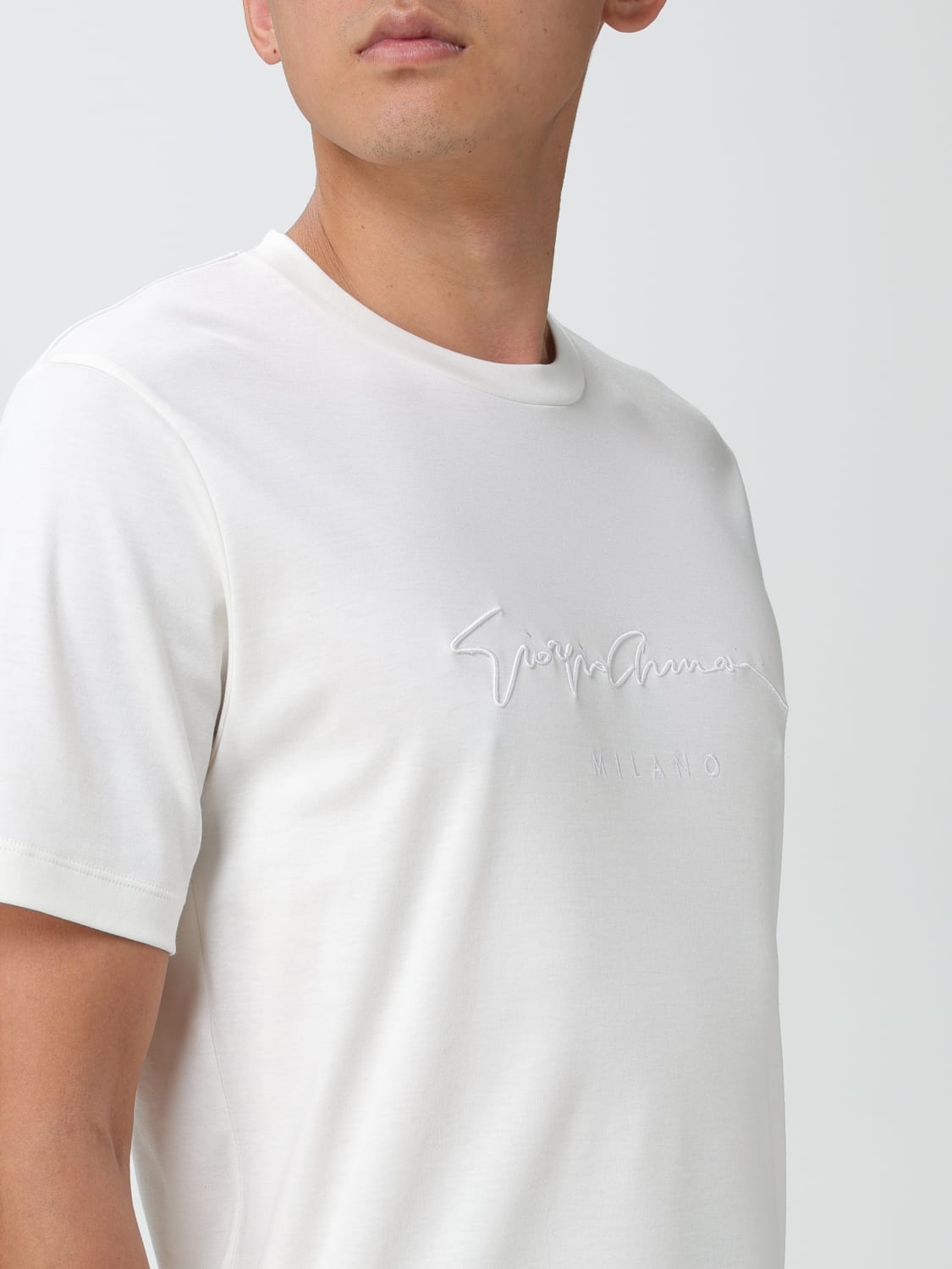 Grand Gentagen barmhjertighed GIORGIO ARMANI: t-shirt for man - White | Giorgio Armani t-shirt  6GSM90SJRQZ online at GIGLIO.COM
