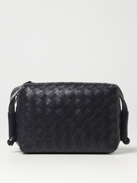 Bottega Veneta Loop bag in woven leather