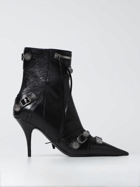 Balenciaga boots: Balenciaga Cagole ankle boots in leather