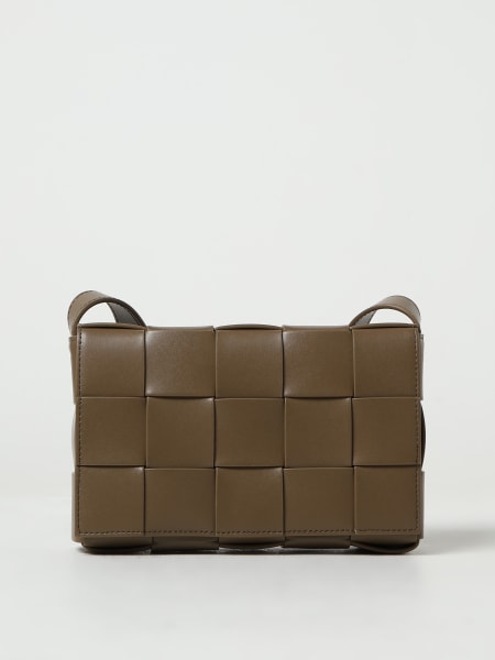 Bottega Veneta Cassette bag in woven leather