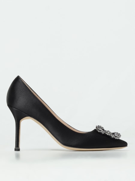 Manolo Blahnik Hanigisi pumps in satin