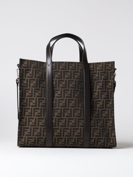 Borsa Fendi Borsa Fendi Inverno 2024 online su GIGLIO.COM