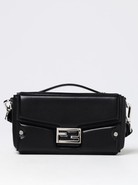 Borsa Baguette Soft Trunk Fendi in nappa