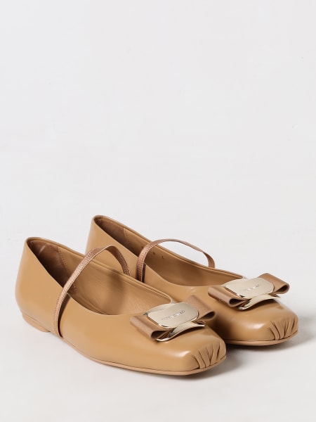ferragamo womens flats sale
