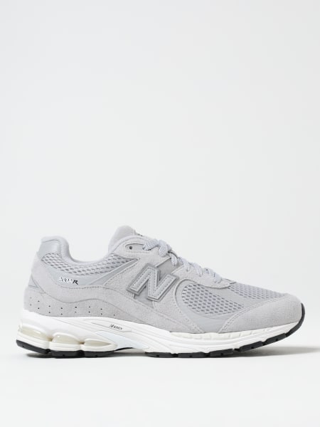 Sneakers 2002 New Balance in camoscio e mesh >