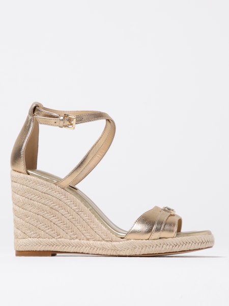 Sandalo Mandy Michael Kors in pelle laminata con zeppa >