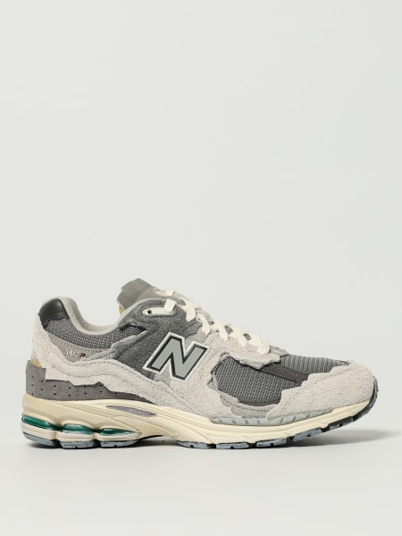 Sneakers 2002R New Balance in camoscio e mesh