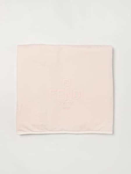 Bedcovers and blankets lifestyle Fendi