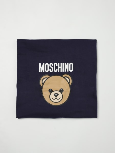 Bedcovers and blankets lifestyle Moschino