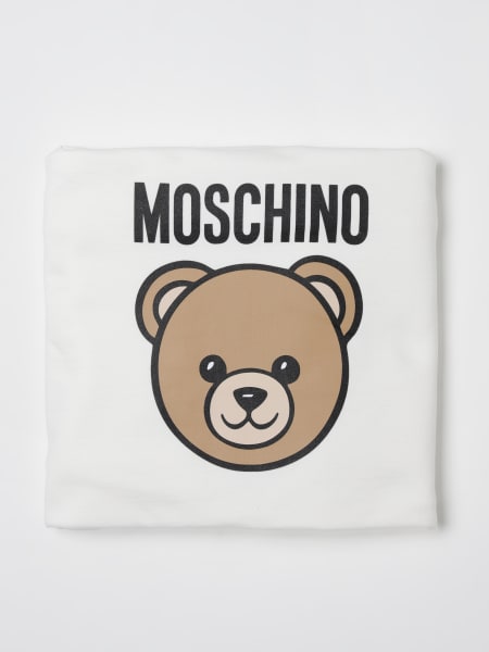 Bedcovers and blankets lifestyle Moschino