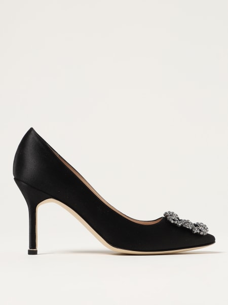Manolo Blahnik Hangisi pumps in satin with broche