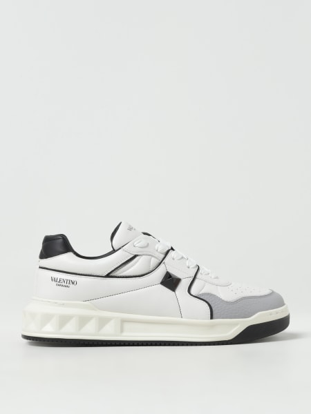 Designer sneakers: Valentino Garavani One Stud sneakers in grained leather