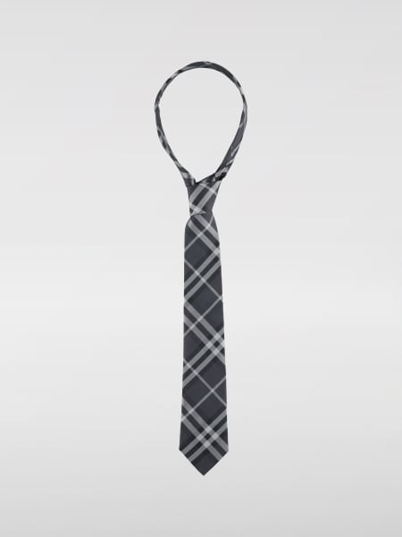 Tie man Burberry