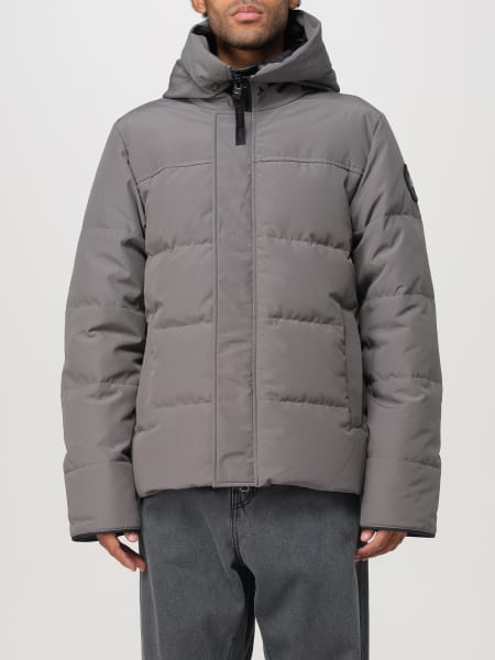 Canada Goose: Jacket man Canada Goose