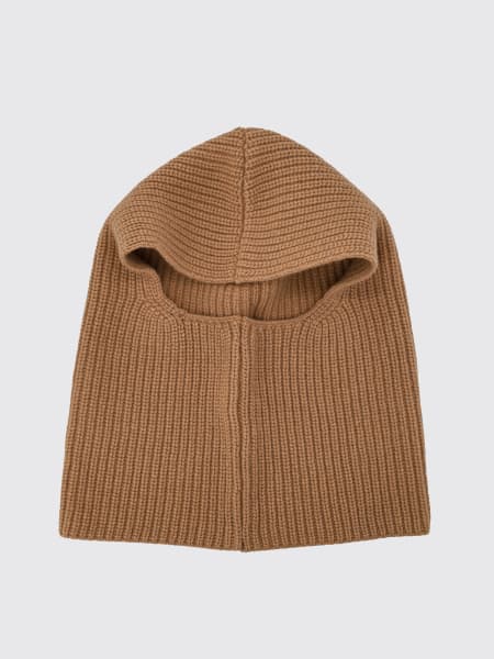 Hat man A.P.C.