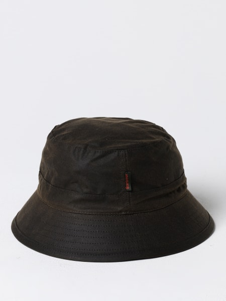 Hat man Barbour