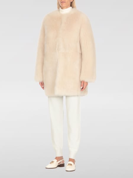 Fabiana Filippi: Coat woman Fabiana Filippi