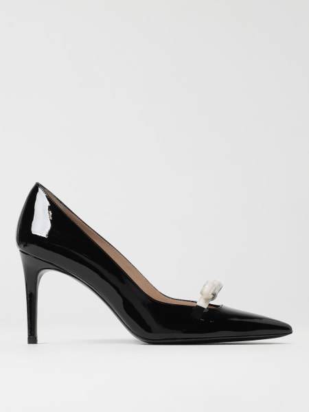 Stuart Weitzman: Décolleté Felicity Stuart Weitzman in vernice con fiocco applicato