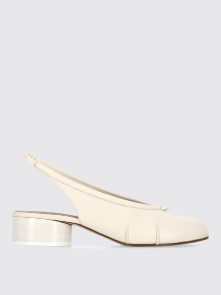 シューズ・サンダルその他 MAISON MARGIELA Woman Pumps White S58WZ0141P6378 T1003 Maison Margiela 80mm Tabi Sandal Pumps | White | FARFETCH