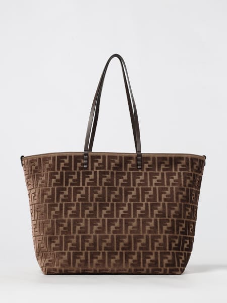 ショルダーバッグ レディース Fendi