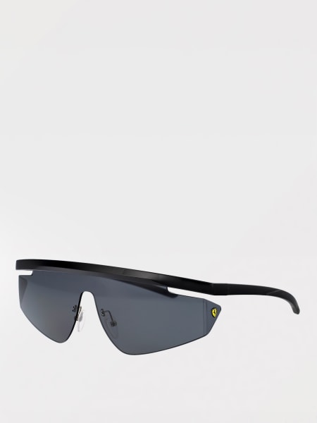 Sunglasses woman Ferrari>