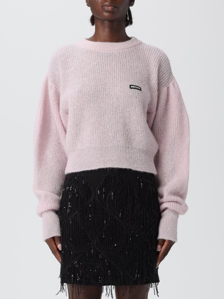 Sweater woman Rotate