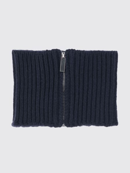 Scarf woman Sa Su Phi