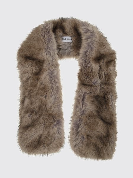 Scarf woman Stand Studio