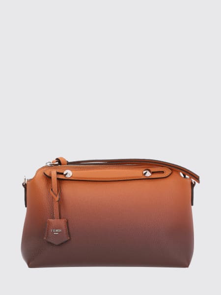 Сумка на плечо Женское Fendi