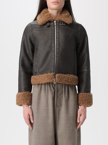 Coat woman Stand Studio