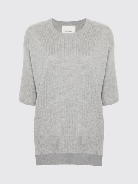 Sweater woman Lisa Yang