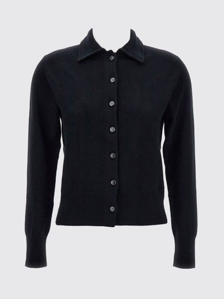 Sweater woman Lisa Yang