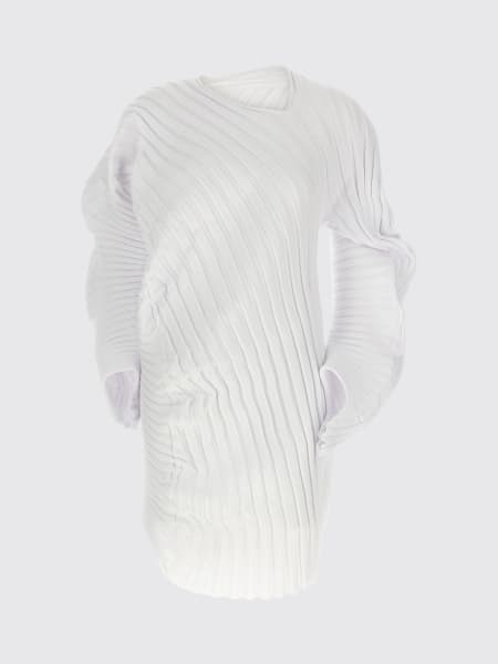 Top woman Issey Miyake