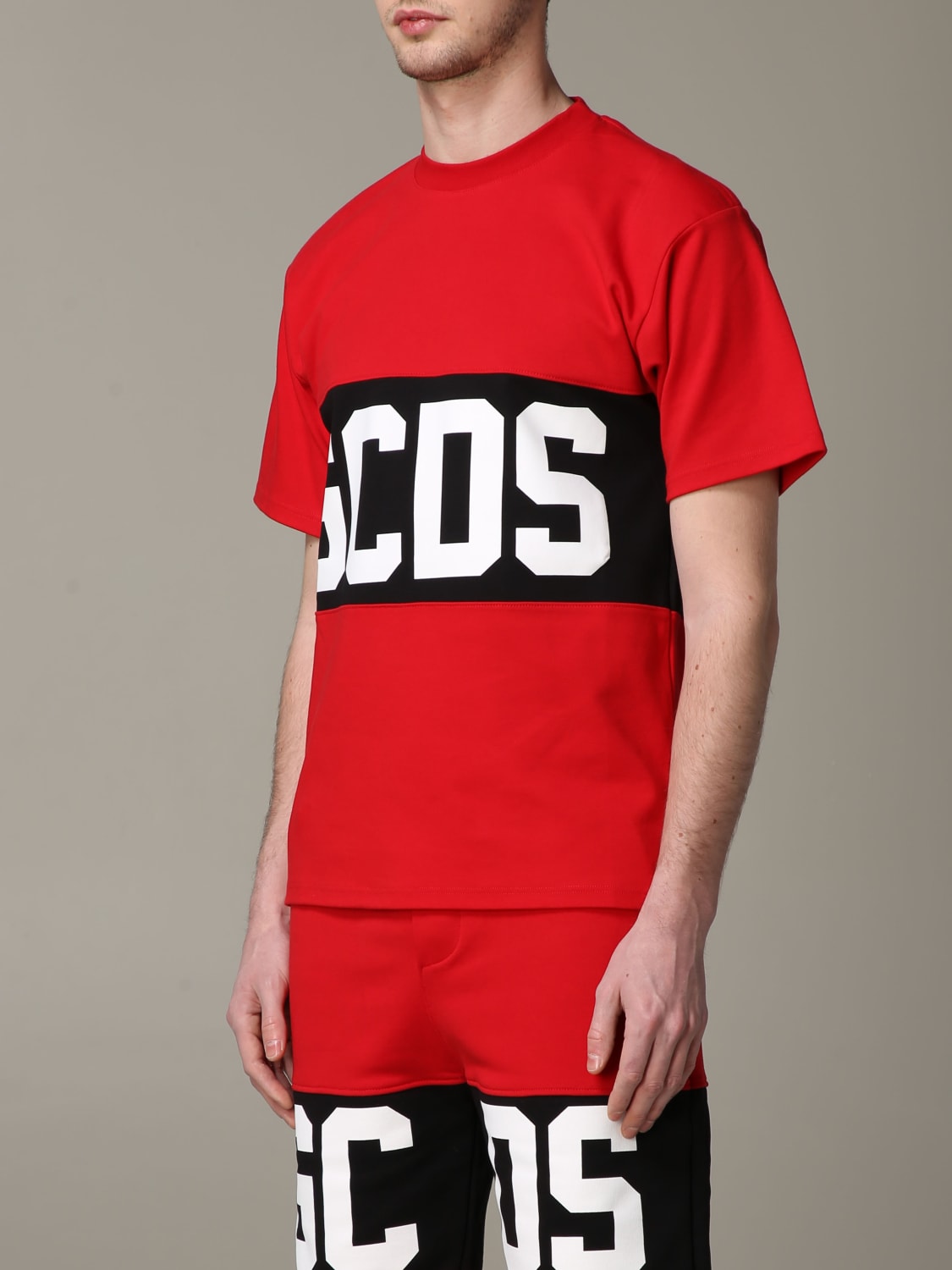 Tシャツ・カットソー GCDS Men T-shirt Red CC94M021014 03 GCDS: crew neck t-shirt with logo print - Red | GCDS t-shirt