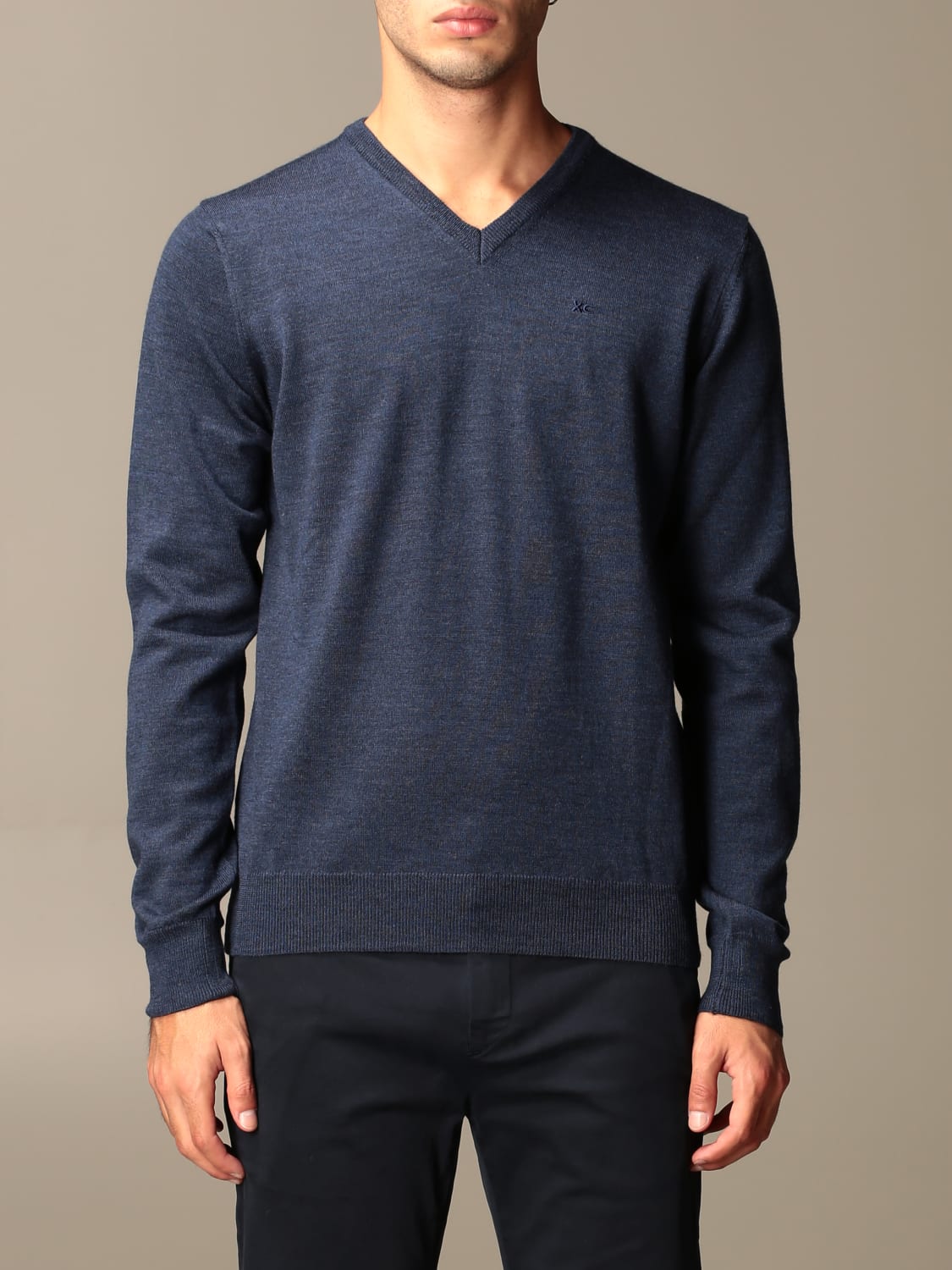 XC SWEATER: XC V-neck sweater in extrafine Merino wool, Avion - Img 1