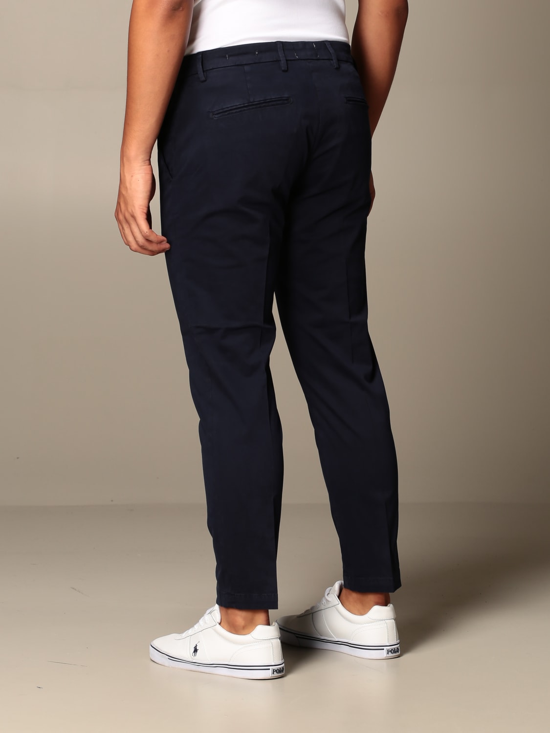 XC PANTS: Rudolph XC trousers in slim fit stretch satin, Blue - Img 2