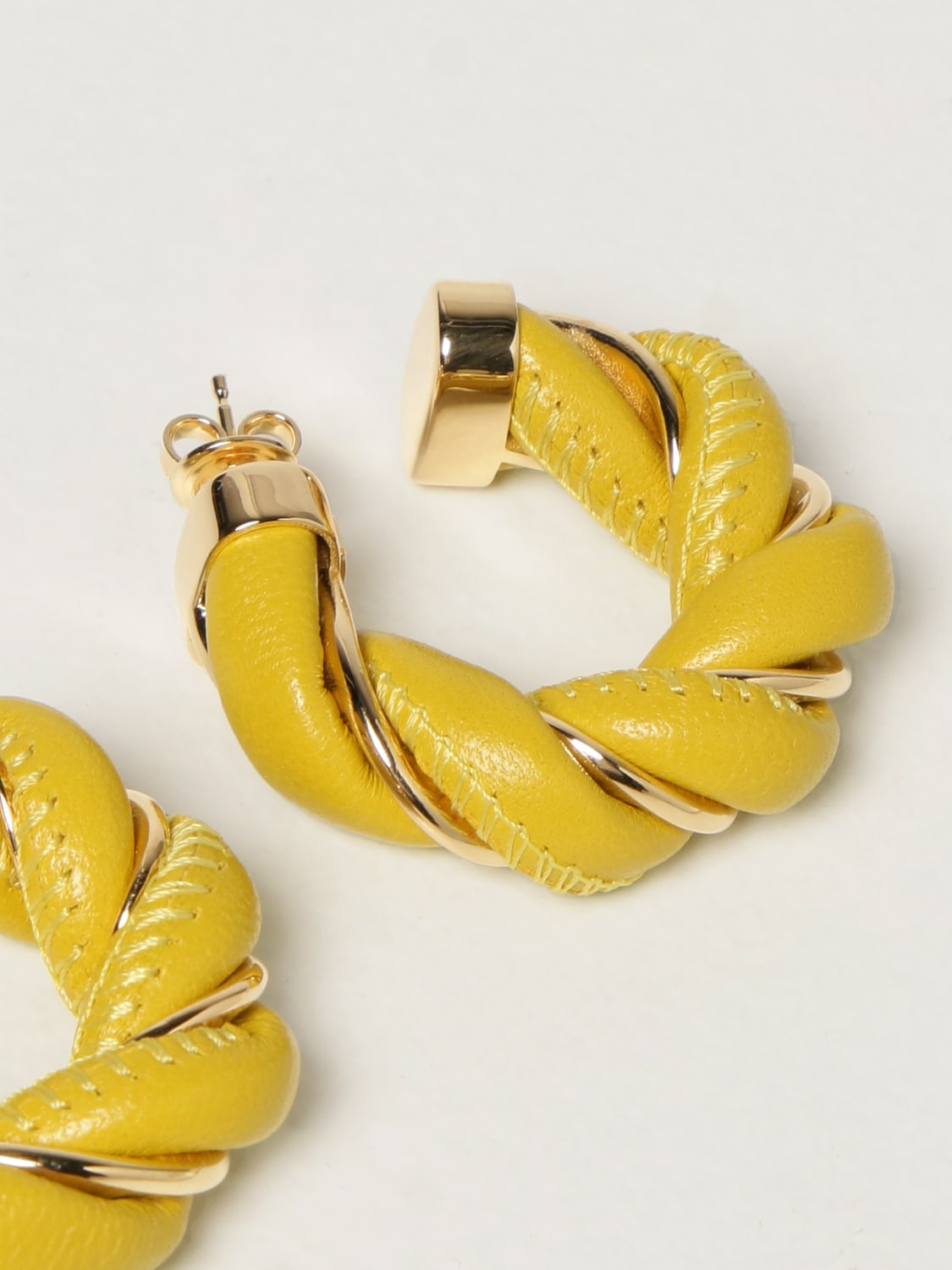 BOTTEGA VENETA JEWEL: Bottega Veneta earrings with circles in woven nappa, Cream - Img 3