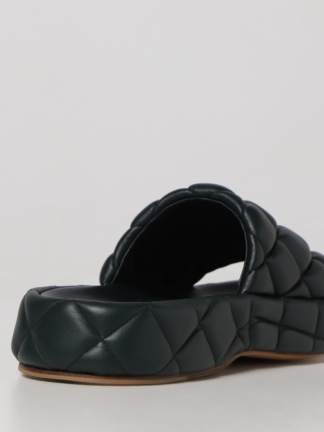BOTTEGA VENETA SANDALI: Sandalo Padded Bottega Veneta in pelle matelassé, Nero - Img 3