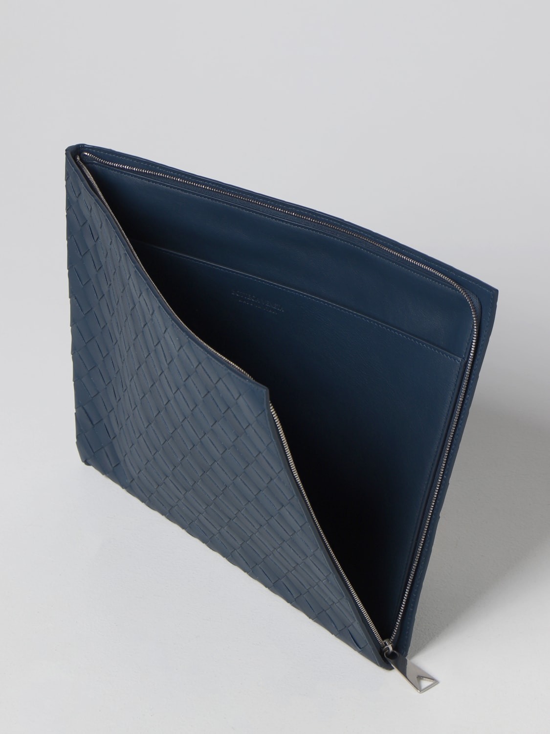 BOTTEGA VENETA BRIEFCASE: Bottega Veneta woven leather document holder, Blue - Img 4