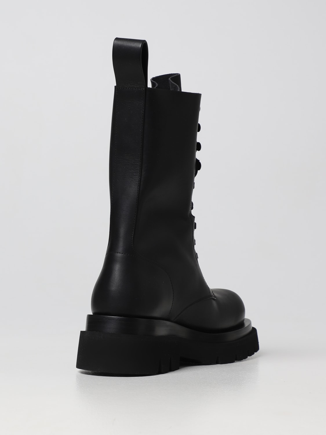 BOTTEGA VENETA: leather ankle boots - Black | Bottega Veneta flat ankle  boots 716222VBS50 online at GIGLIO.COM