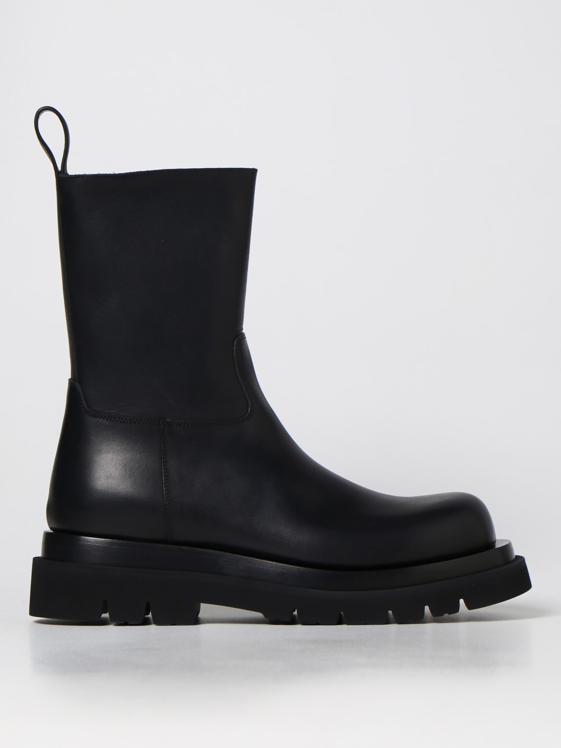 BOTTEGA VENETA BOOTS: Bottega Veneta leather ankle boots, Black - Img 1